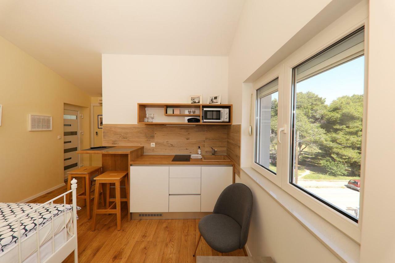 Apartments Meri-Puntamika Zadar Luaran gambar